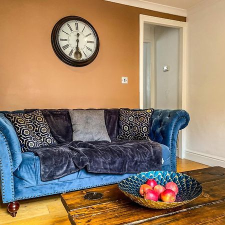 Victorian Refuge-City Centre-3Bedroom House Canterbury Buitenkant foto