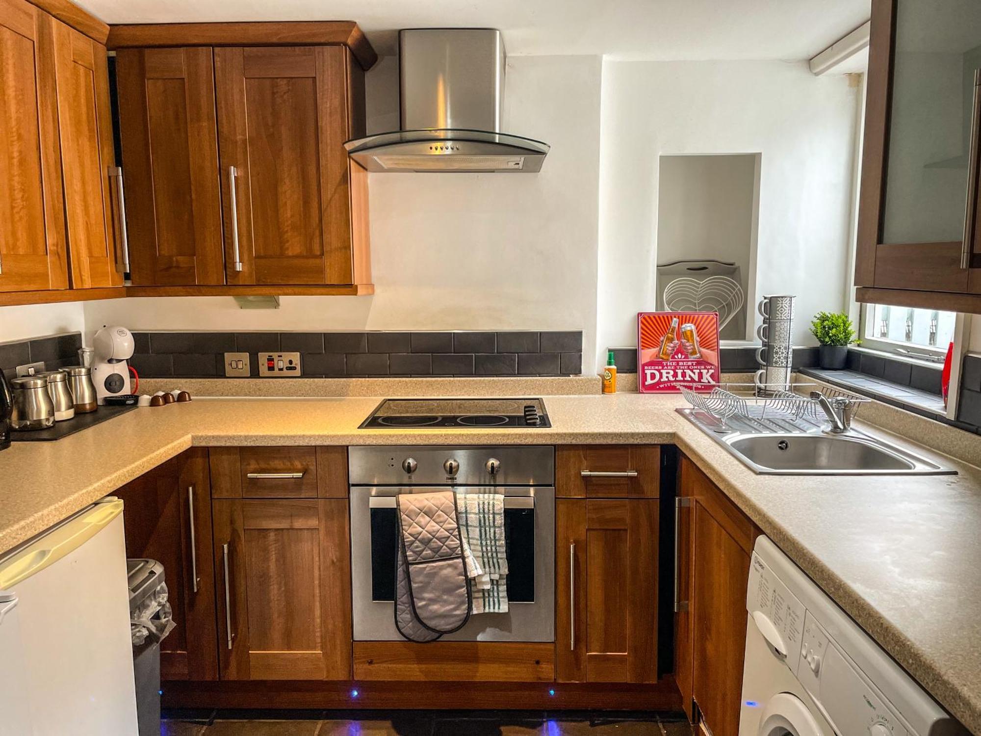Victorian Refuge-City Centre-3Bedroom House Canterbury Buitenkant foto